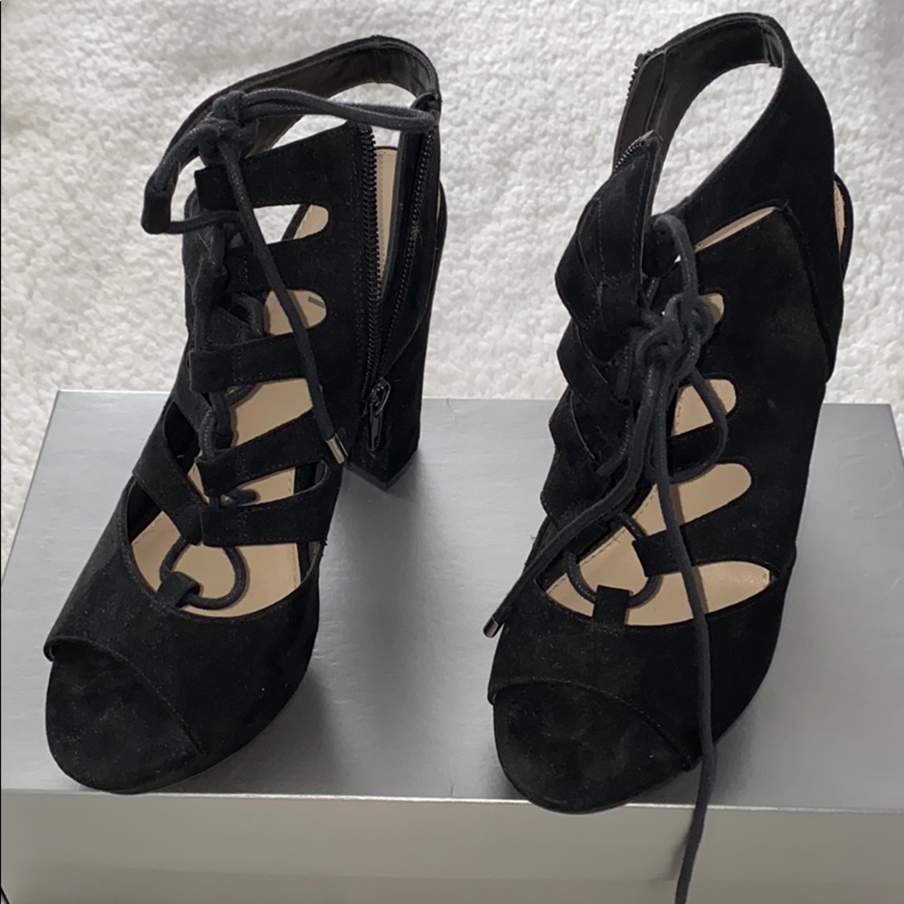 BAR III black heels size 6.5